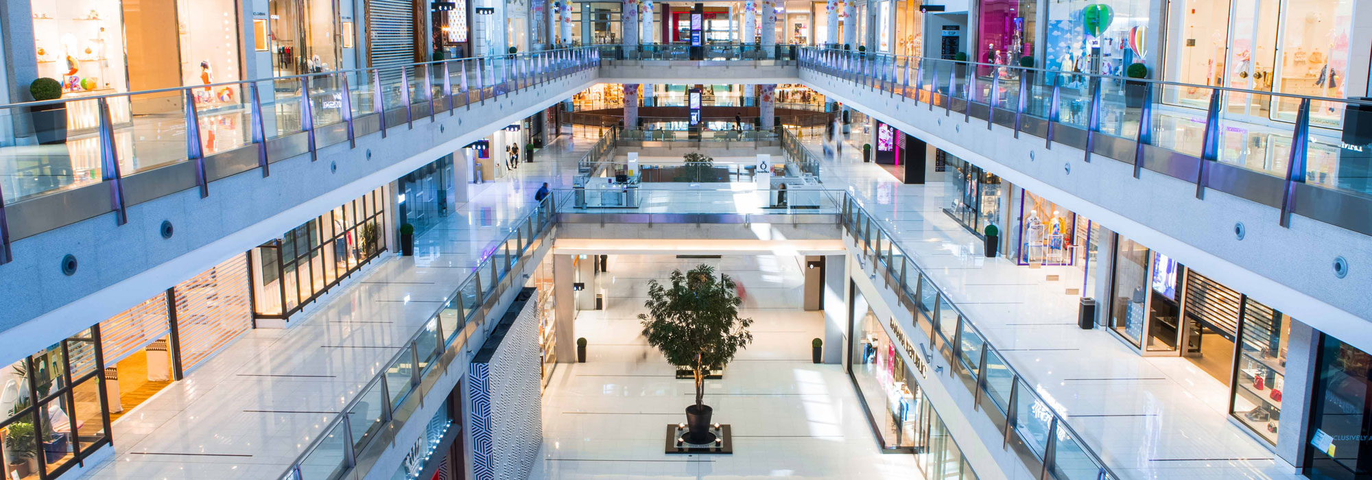 Dubai Mall - The Shopping Center of Superlatives – More than 1200 Shops